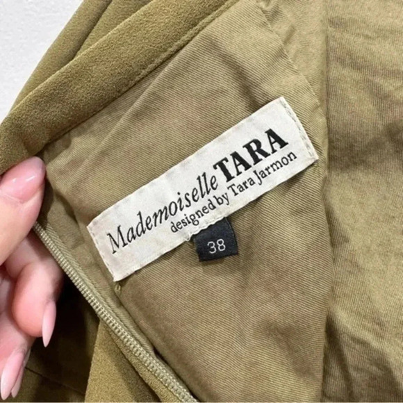 Mademoiselle TARA designed by Tara Jarmon pleated mini skirt 38 (2) - Picture 9 of 10